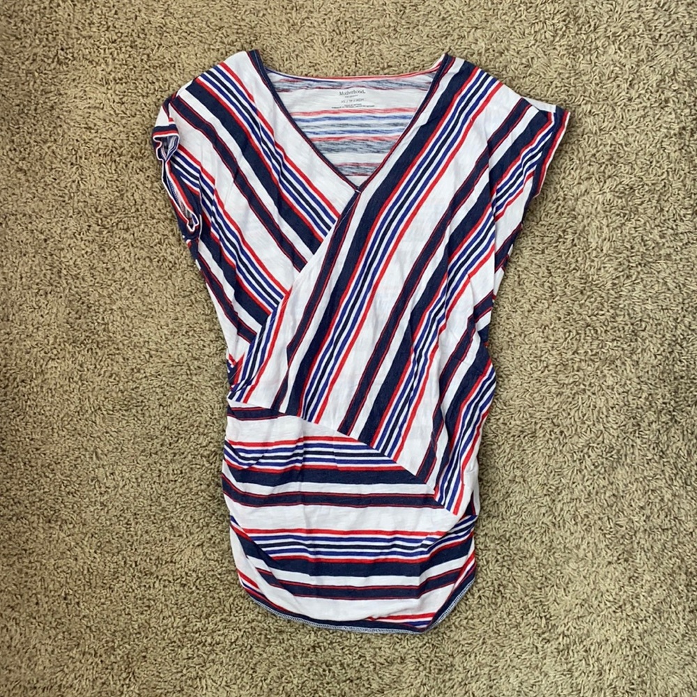 Motherhood maternity t-shirt